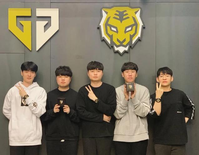 前东家创收 前东家创收